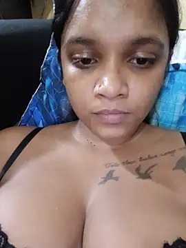 Indianqueen03 webcam