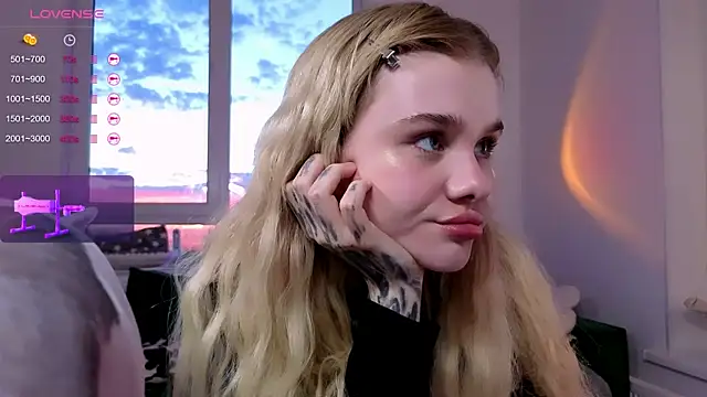 Britney_Lynch webcam