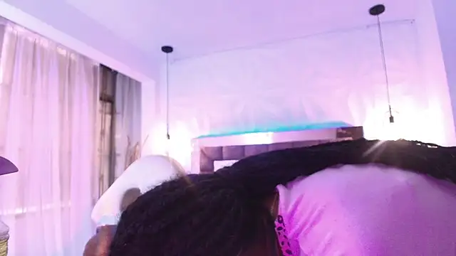 Queen_perla_ webcam
