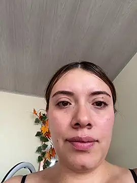 Watch valery_mora live on EroticFlix - High definition streams