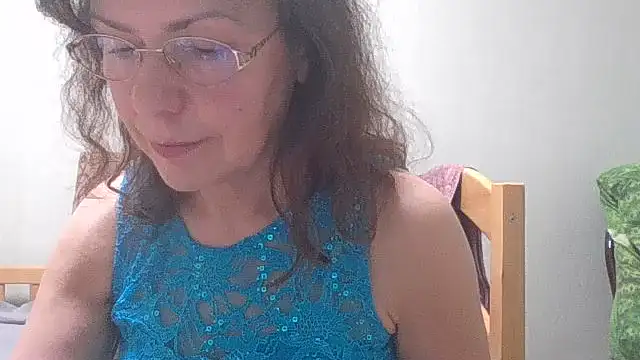HollyJewel webcam