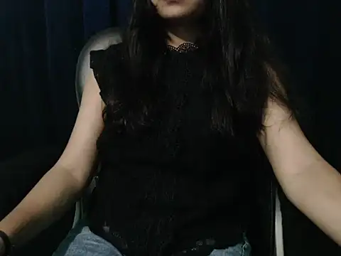 Watch Yashi live on EroticFlix - High definition streams
