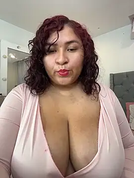 KarlaWild webcam