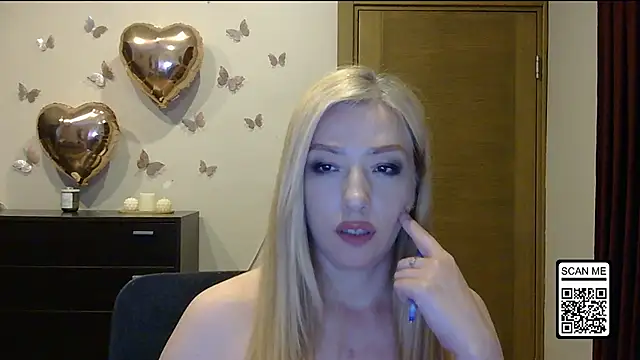 Wild_Silk_Desire webcam