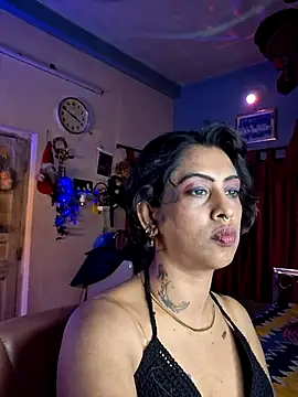 Poisonou5 webcam