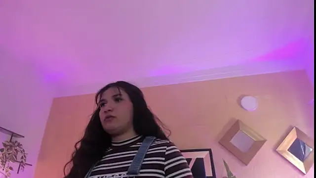 Valery_Brand webcam