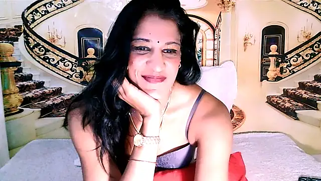 IndianSexcSmyle webcam