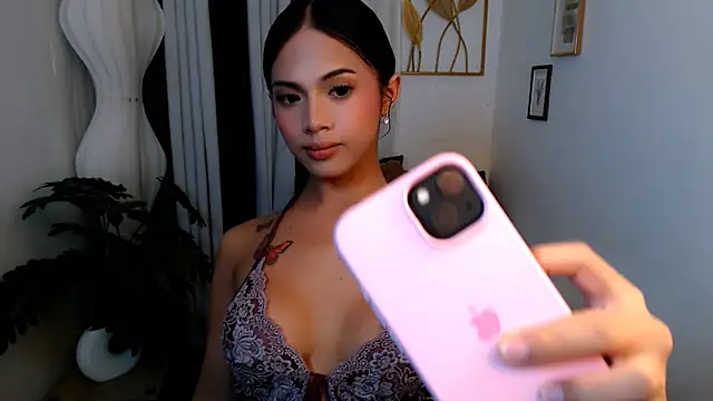 PrettyChloe_Ts webcam