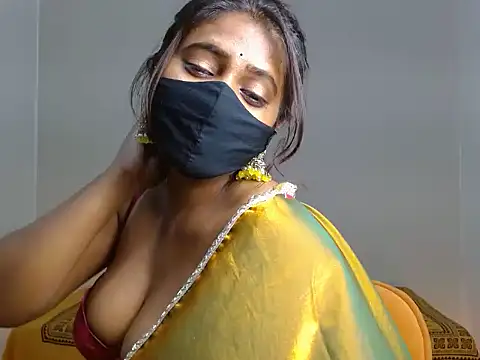 Hotginni4 webcam