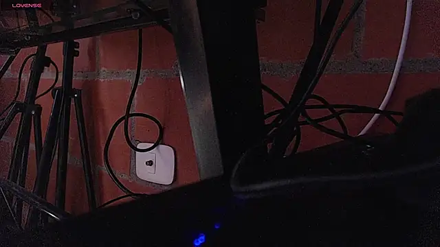 Valerymoon19 webcam