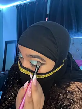 leixy_amiri (F young) - in four and I expand ass
