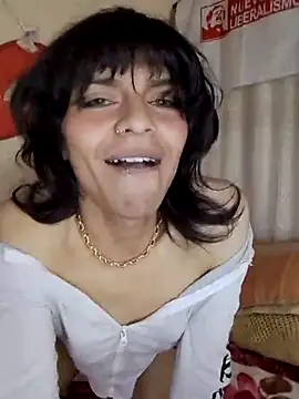 Qunea - Trans webcam sex chat