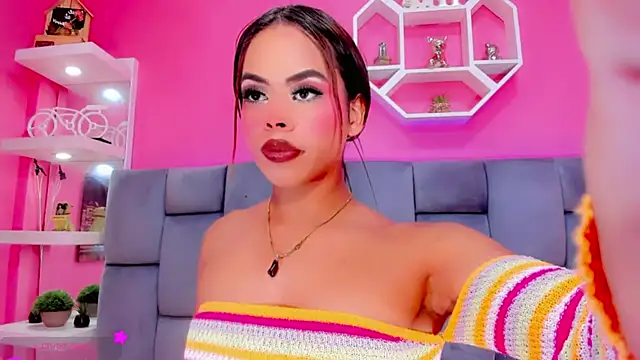 Michelle_San live sex cam
