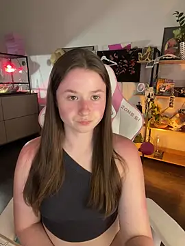 Watch sweetest_pie live on EroticFlix - High definition streams