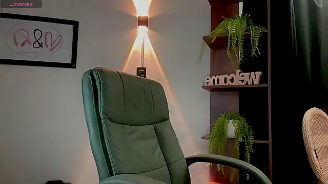 MarcellaGriffin webcam