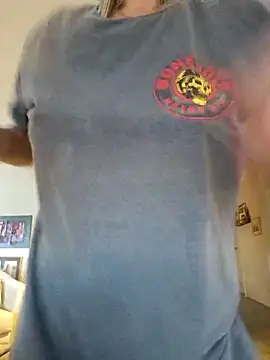 CelynaRoss webcam