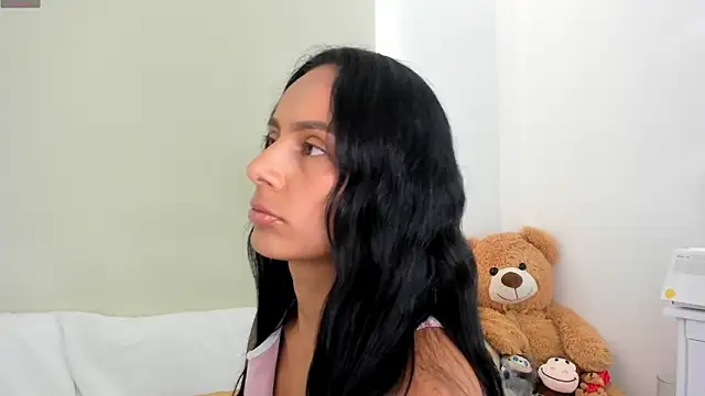 karlyn_angels live cam on StripChat