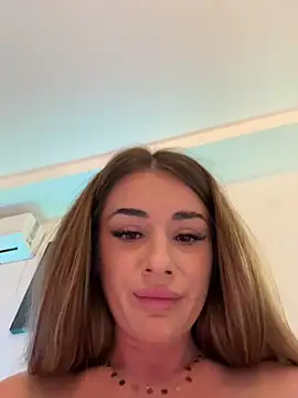isabellaetthan (F young) - PussyCloseUp+SpankClit+Vid+Telegram