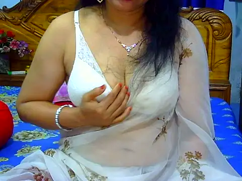 Horny_Doll24