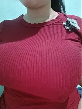 Shine_Mai webcam