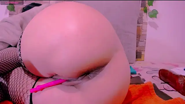 CrazyRousex webcam