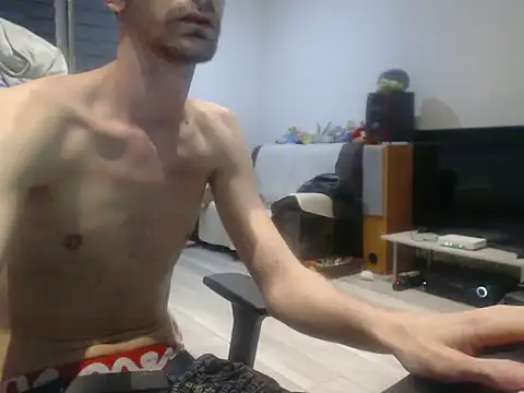 LoyalDoggie webcam