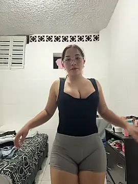AliciaWhite_nt webcam