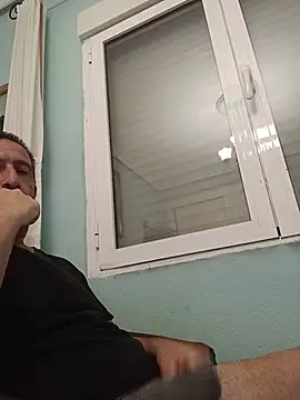 DanTrov79 webcam