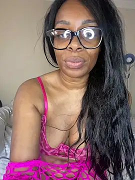 CaliBabiethe1 webcam