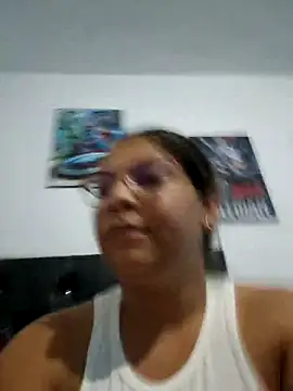 Dina_Phone webcam