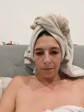 sposini69 (F milf) - Squirt