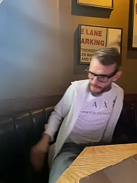 teninchty (Ask my age) - give myself a 2 minute blowjob