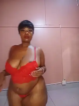 Luciouslips00 webcam
