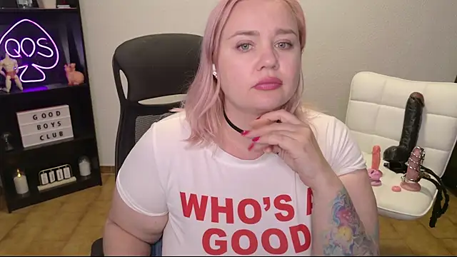 MargotGrey webcam