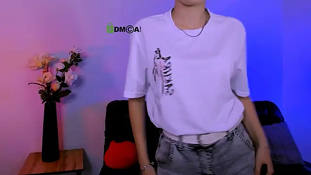 gloria_bubble webcam