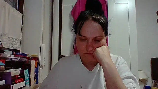 Watch _squirty_cum_lady_ live on EroticFlix - High definition streams