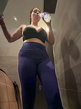 Alirawrz 😠 free nude stream