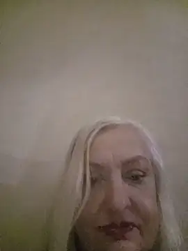 Watch Julia20X live on EroticFlix - High definition streams