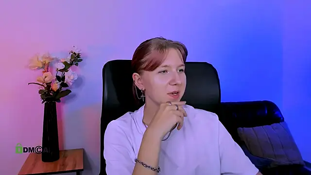 gloria_bubble webcam