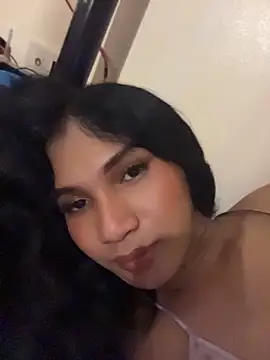slutty_aki webcam