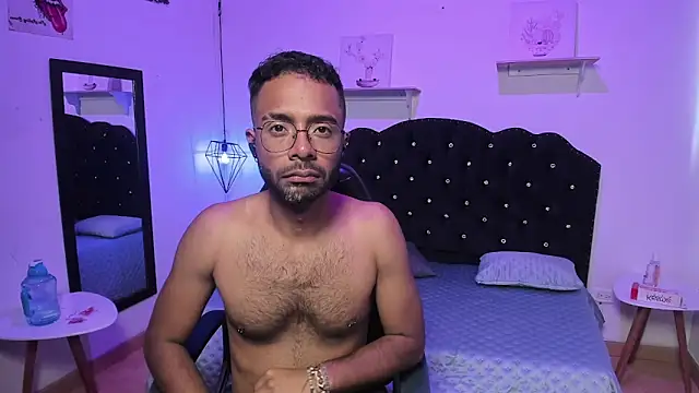 Arez_Vortex_ live cam on StripChat