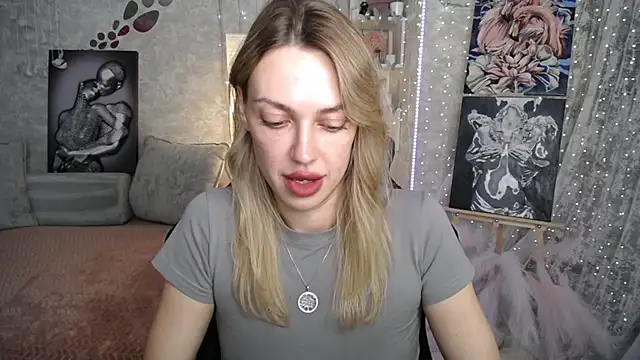 NickyAdamidi webcam