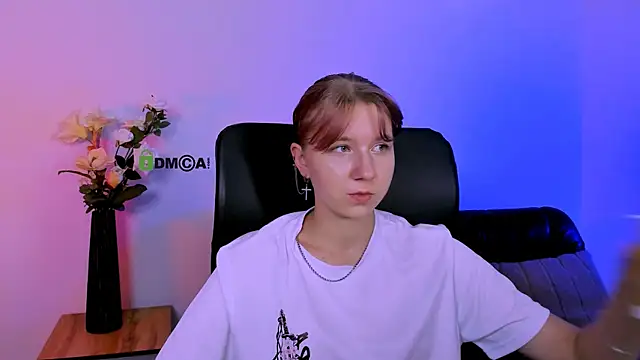 gloria_bubble webcam