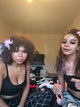 Kayla19XX webcam