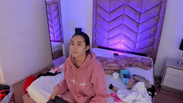 EmilyHanks_ webcam