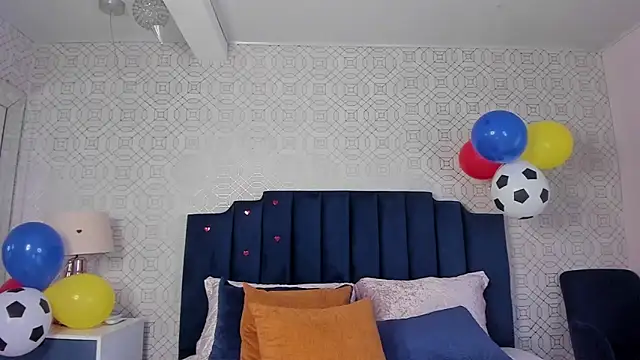 ashleythompson2025 webcam