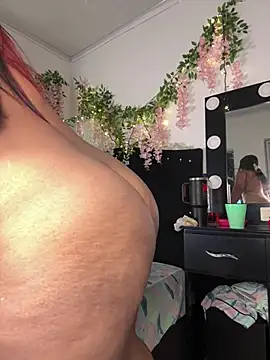 ArielleMillerr- webcam
