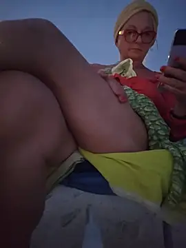 Hot-Muci webcam