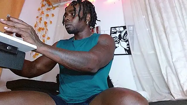 angel_bonbom webcam