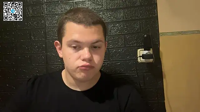CuteButNaughty_ webcam